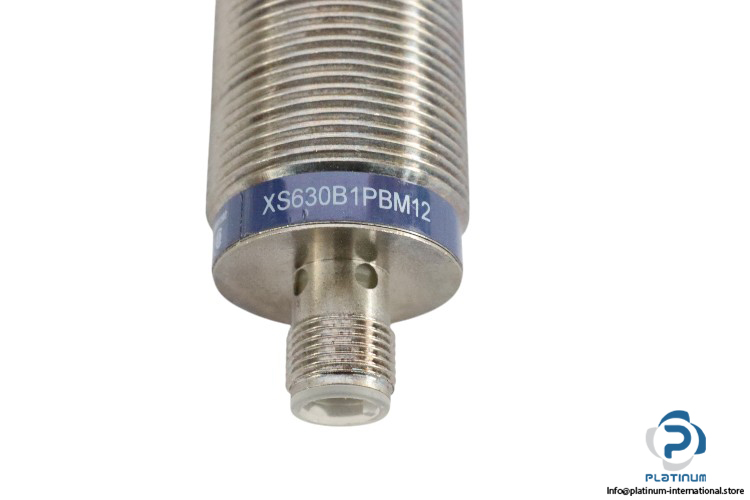 telemecanique-XS630B1PBM12-inductive-sensor-(new)-1