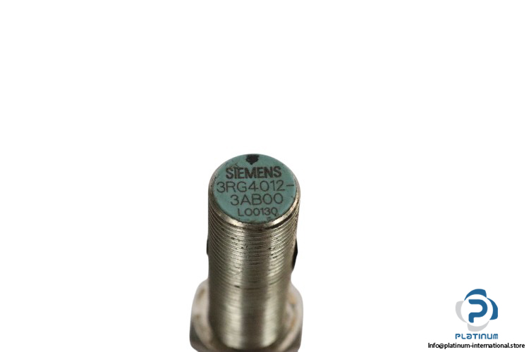 siemens-3RG4012-3AB00-inductive-proximity-switch-sensor-(used)-1