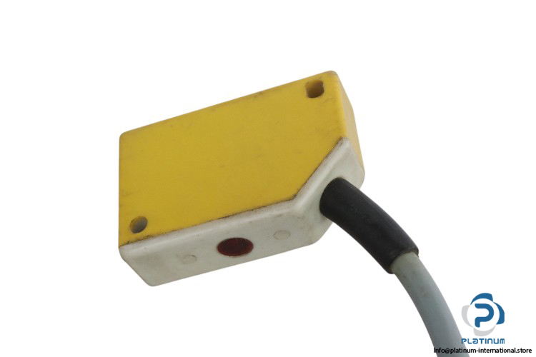schonbuch-D-7031-magnetic-proximity-sensor-(used)-1