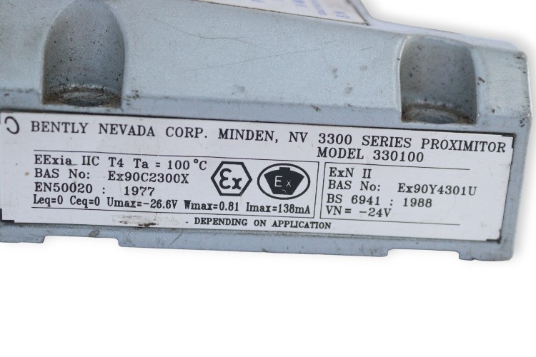bently-nevada-330100-90-02-proximity-sensor-(used)-1