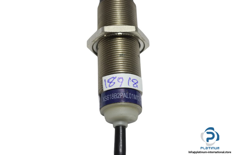 telemecanique-XS618B2PAL01M12-inductive-proximity-sensor-(used)-2