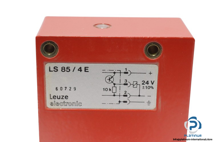 leuze-LS-85_4-E-through-beam-photoelectric-sensor-used-3