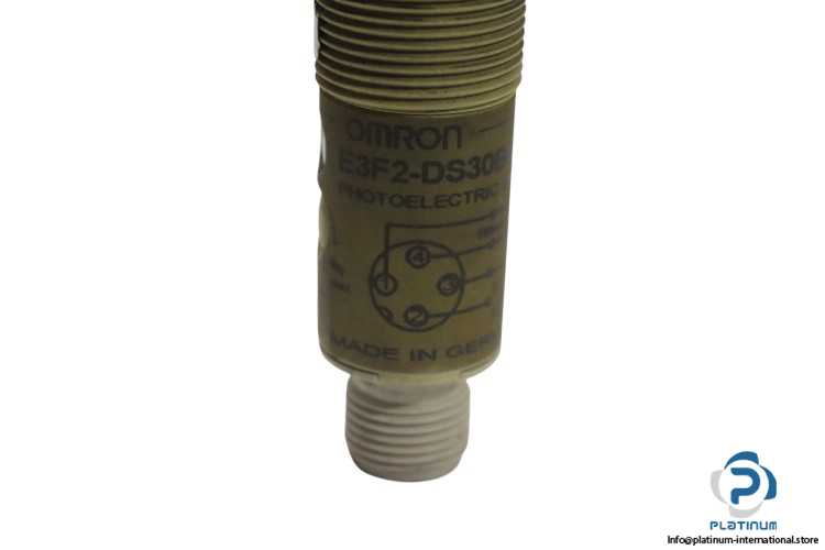 omron-E3F2-DS30B4-P1-photoelectric-sensor(used)-2
