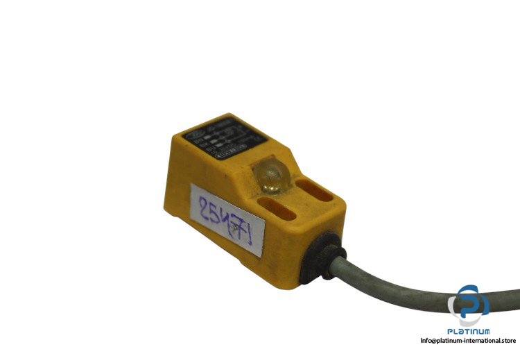 tpc-JD-1805E1-proximity-switch(used)-2