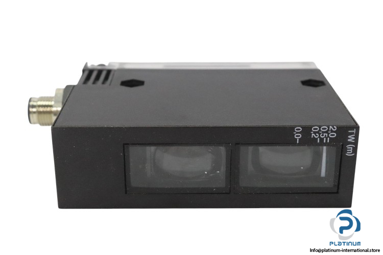 pepperl-fuchs-RL23-8-H-2000-IR_49_92_104-background-suppression-sensor-(new)-4