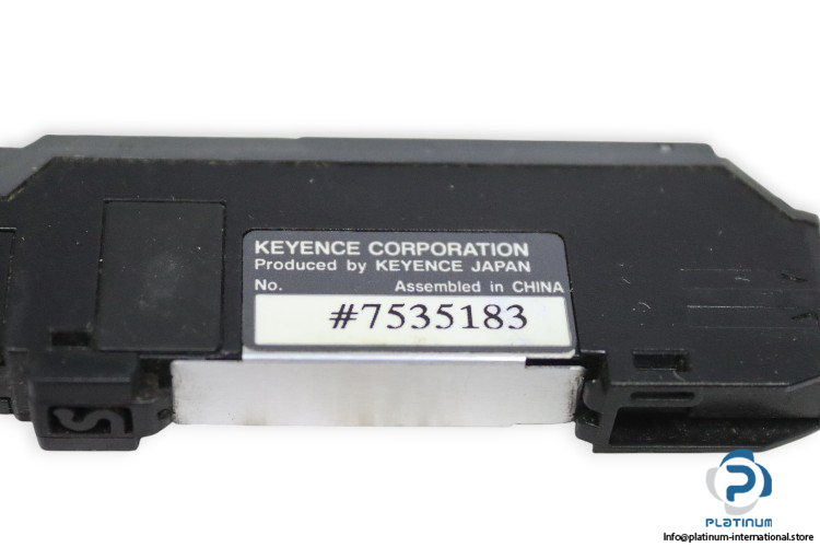 keyence-FS-V31-fiber-amplifier-(used)-2
