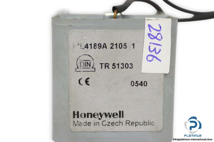 honeywell-TR-51303-aquastat-controller-(new)-2