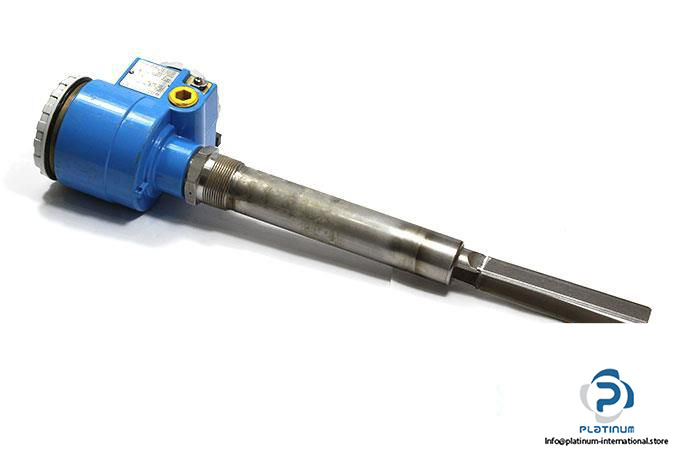 endress-hauser-ftm31d-h4kb1d-point-level-switch3_675x450