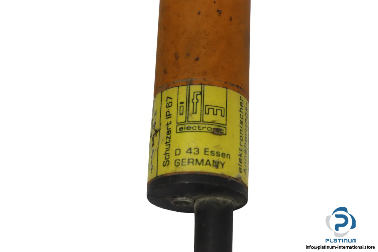ifm-IA-2010-LBBOW-inductive-sensor(used)-3