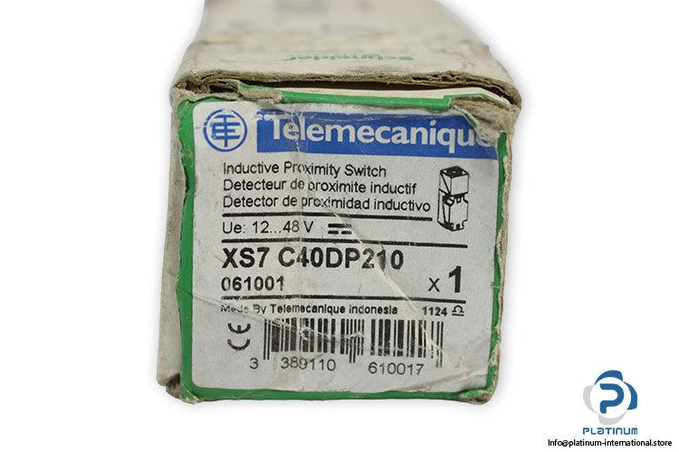 telemecanique-xs7-c40dp210-inductive-sensor(new)-2