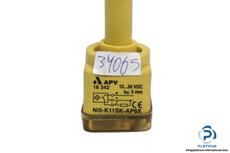 apv-ni5-k11sk-ap6x-inductive-sensor(used)-1