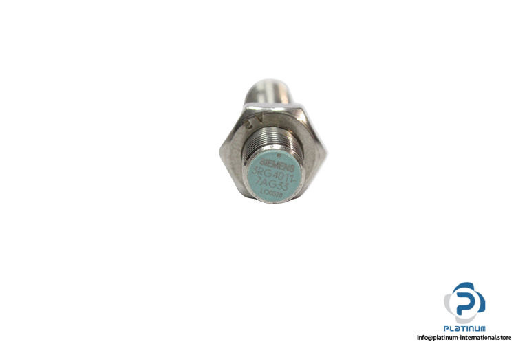 siemens-3RG4011-7AG33-inductive-sensor-(New)-2
