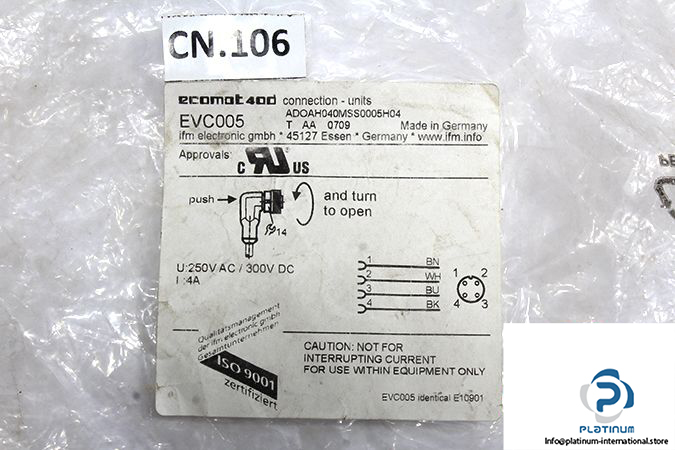 ifm-evc005-connecting-cable-with-socket-2