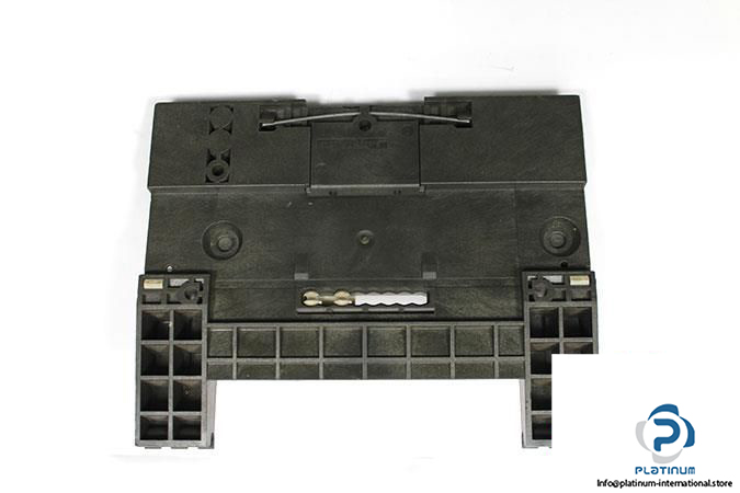 siemens-6es7-193-0ca20-0xa0-terminal-block3_675x450