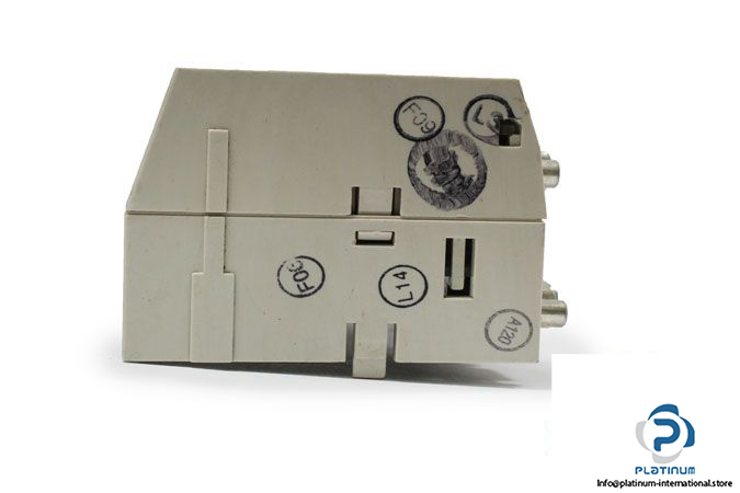 schneider-171-ccs-760-00-tsx-momentum-2