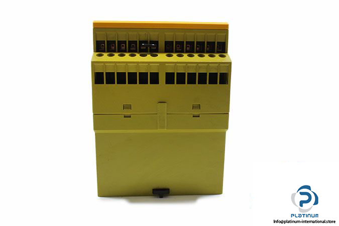 pilz-pnoz-xv2-1-30_24vac_24vdc-2s-2sz-safety-relay-2