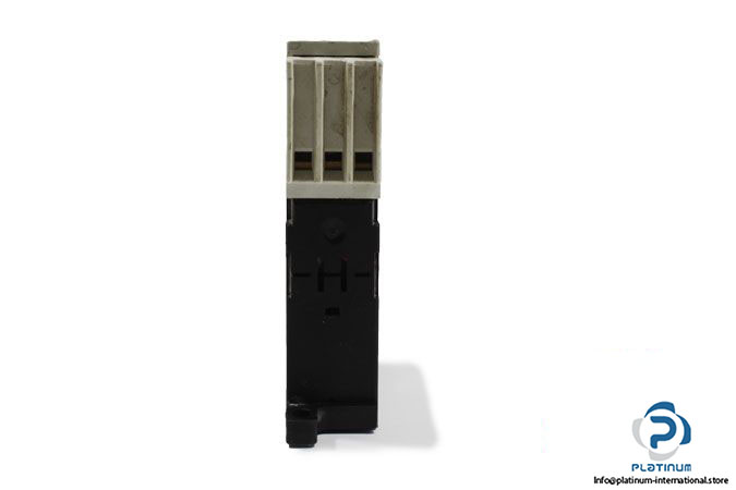 siemens-3rp1574-1np30-time-relay-1