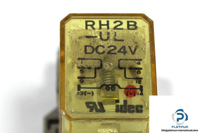 idec-rh2b-ul-dc24-relay-2