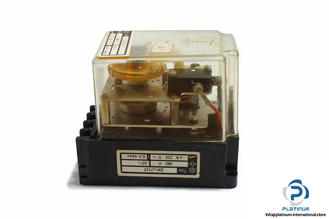 dold-zr1u712t-0-4-10-s-time-relay-2