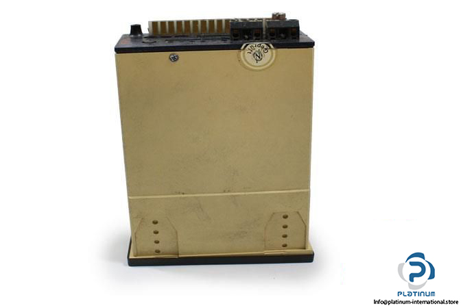 ba-397071-temperature-controller4_675x450