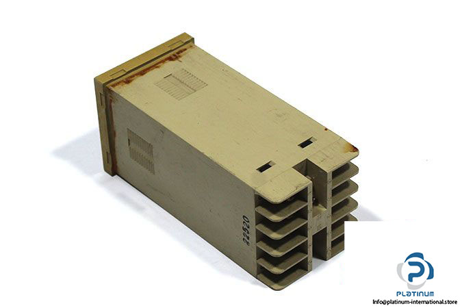 omron-h7cr-bg-500-digital-counter-1