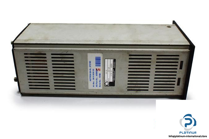 leybold-combivac-cm-31-vacuum-gauge3_675x450