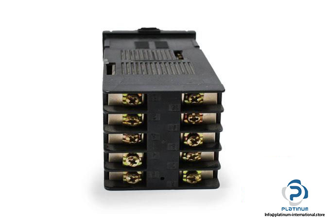 gefran-48-v11-0-temperature-controller4_675x450