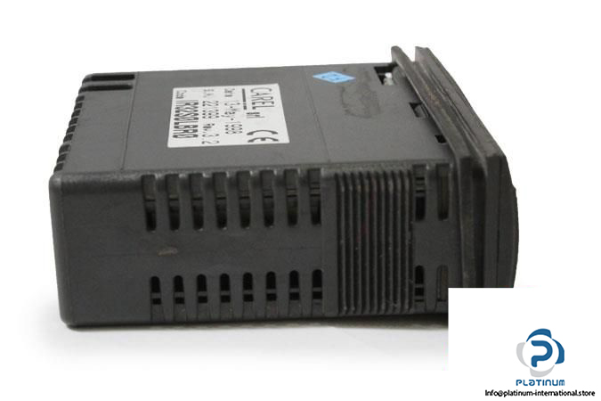 carel-ir32s0lbr0-electronic-controller5_675x450