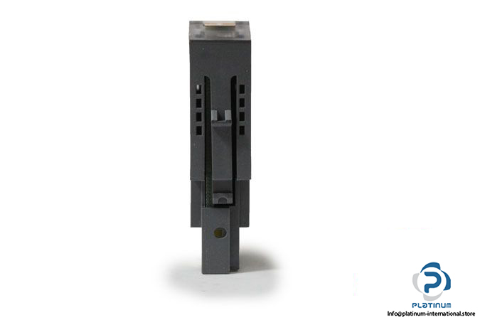 allen-bradley-1734-ow2-point-i_o-2-and-4-relay-output-module-5