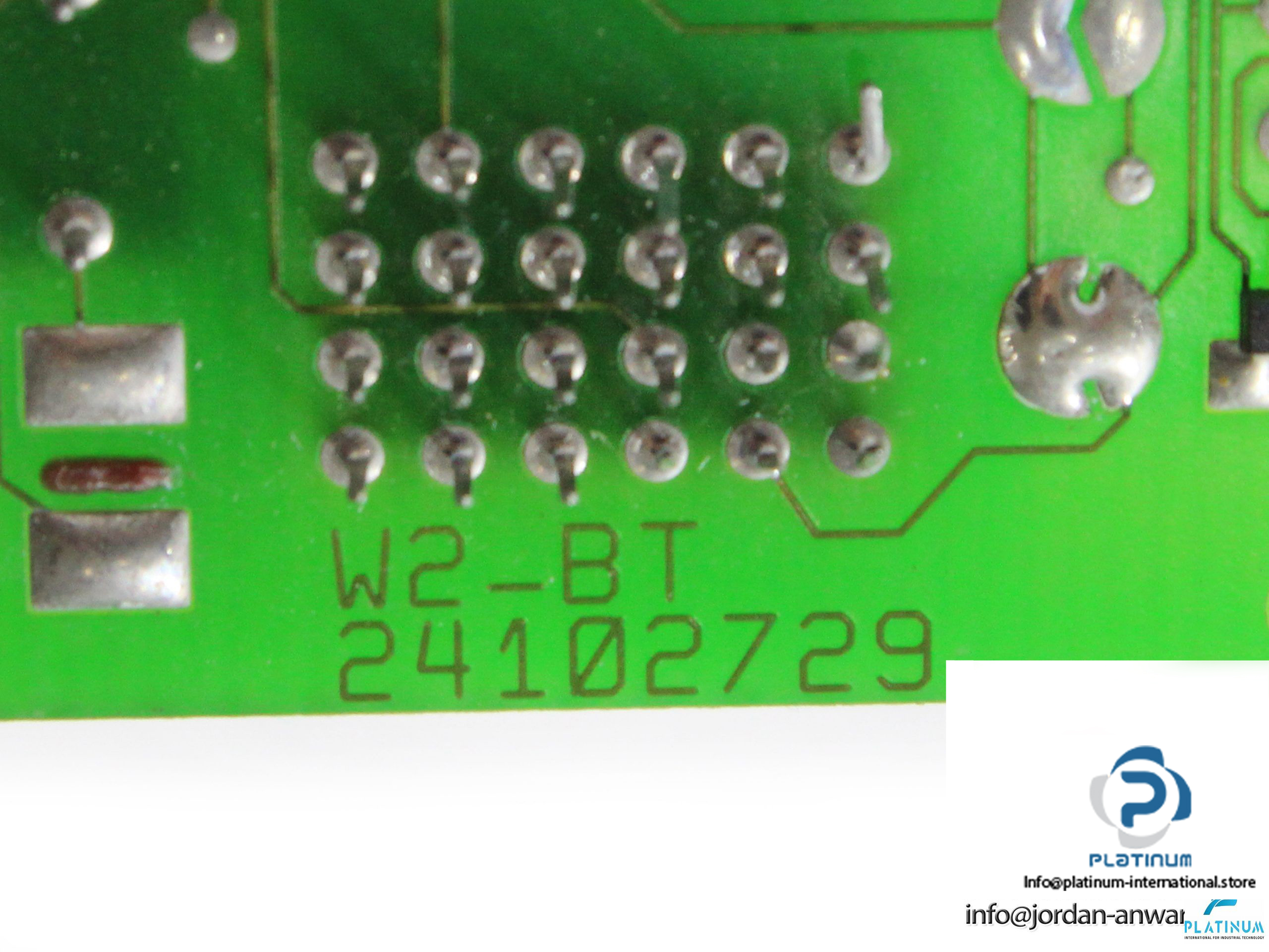 soel-w2_bt-24102729-board-1