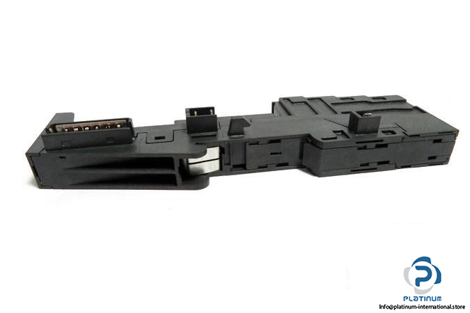 siemens-6es7-193-4cb20-0aa0-terminal-module3_675x450
