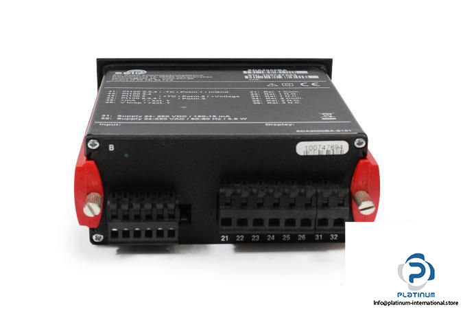 seli-sda2000ba-universal-led-digital-display-programmable4_675x450