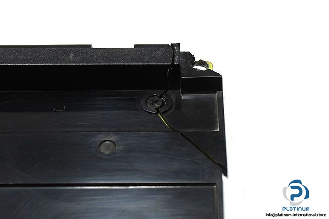 omron-c200h-bc101-v2-cpu-base-unit-3