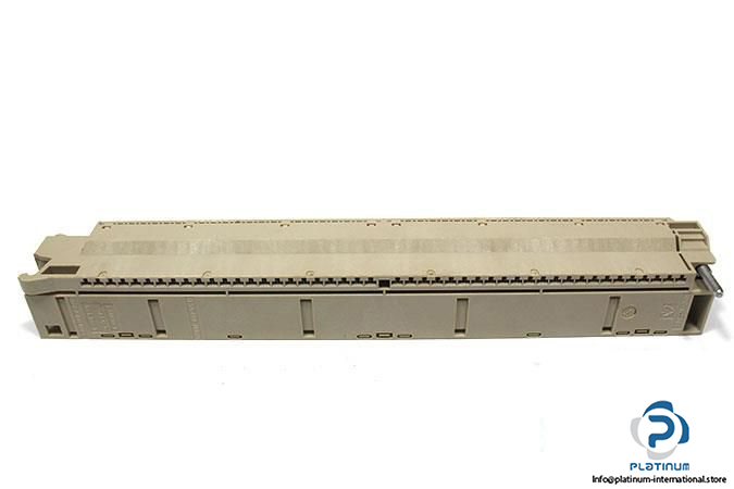 siemens-6es5-490-7lb21-front-connector3_675x450
