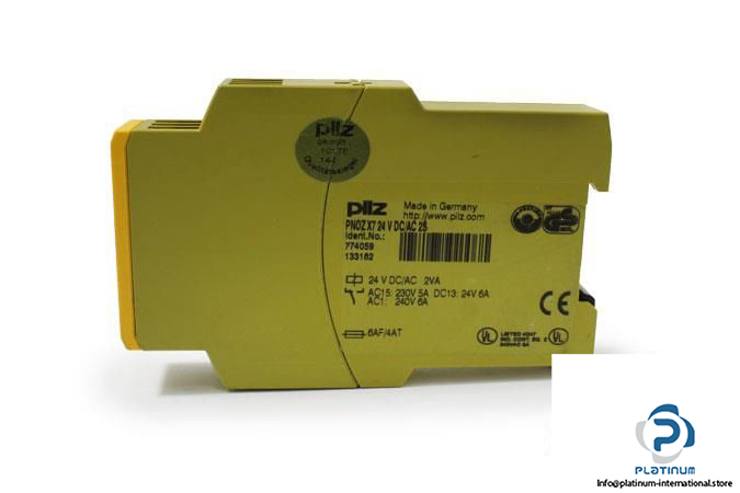 pilz-pnoz-x7-24-v-dcac-2s-safety-relay4_675x450