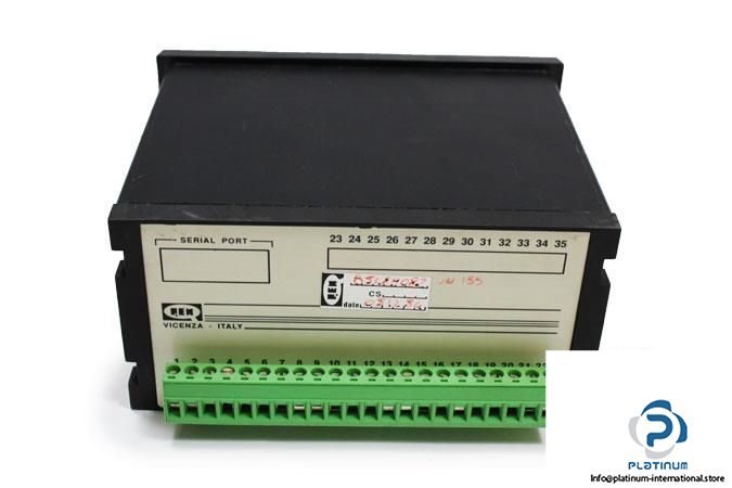 qem-b5l8h082vn135-electronic-counter5_675x450