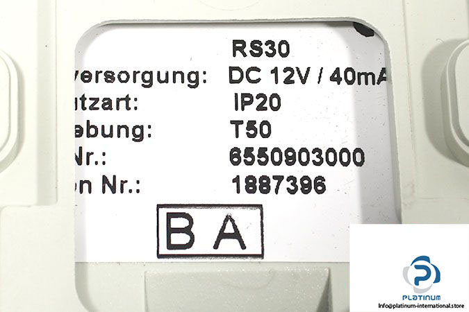 raumstadion-rs-30-temperature-controller-2