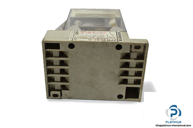 siemens-7pr3051-0-time-relay-2