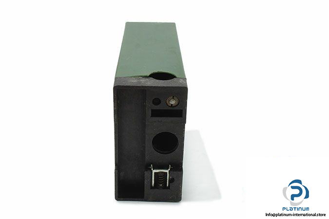 aeg-er-100-earth-locking-relay-1