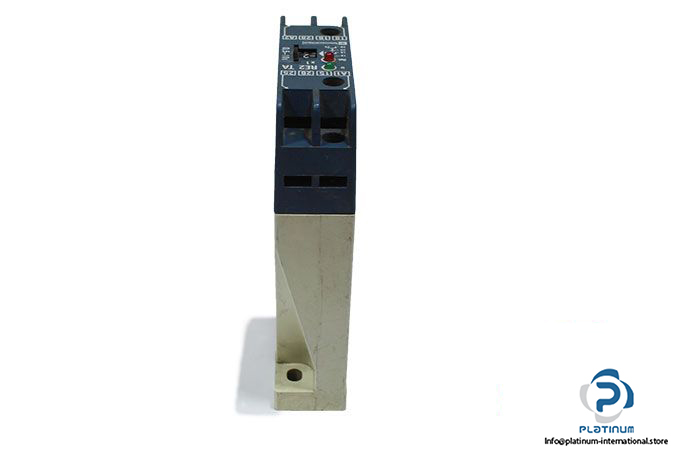 telemecanique-re2-ta1103b-timer-relay-2