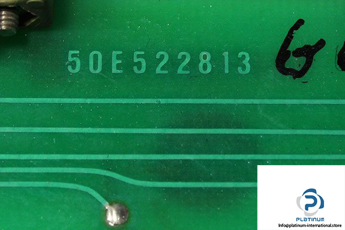 cb097-cc-50e522813g01-50c756813c-circuit-board-4