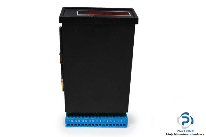 mks-da-330-digital-display-device3_675x450