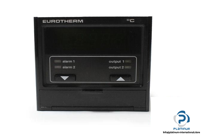 eurotherm-810-003-000-003-618-10-311-000-00-temperature-controller3_675x450