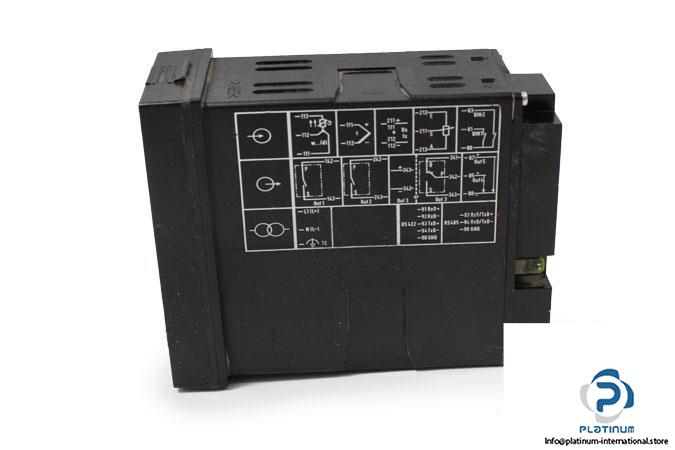 jumo-70303140-001-000-00-101-01000-compact-microprocessor-controller-dtron-0814_675x450
