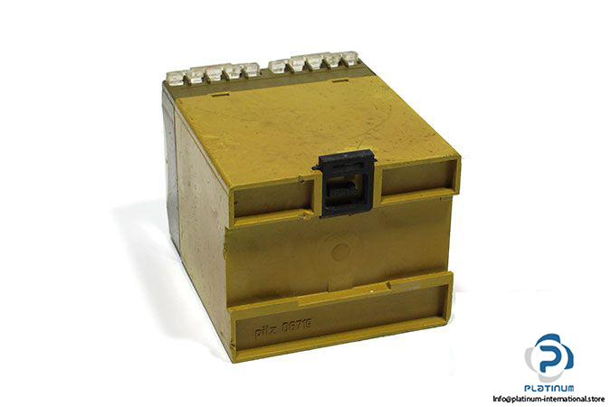 pilz-pnoz-24vdc-3s-1o-safety-relay-2
