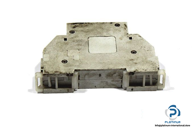 eltako-s12-100-electromechanical-impulse-switch-1