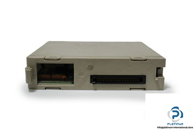 omron-c200h-oc226n-basic-i_o-module-4