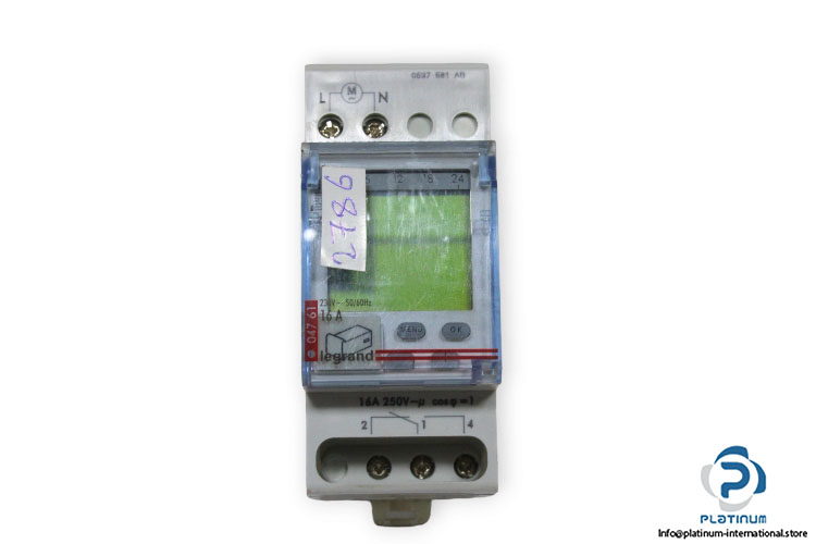 legrand-D21-047-61-time-switch-(used)-1