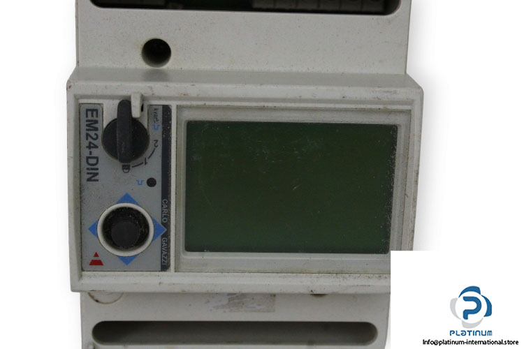 kvarh-EM24-DIN.AV5.3.D.O2.X-energy-analyzer-(used)-2