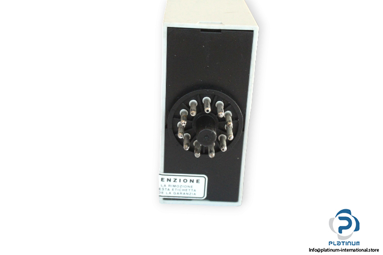 italindex-LIR-31-241-safety-relay-(used)-2